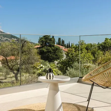 Kisterna Luxury Living Villa