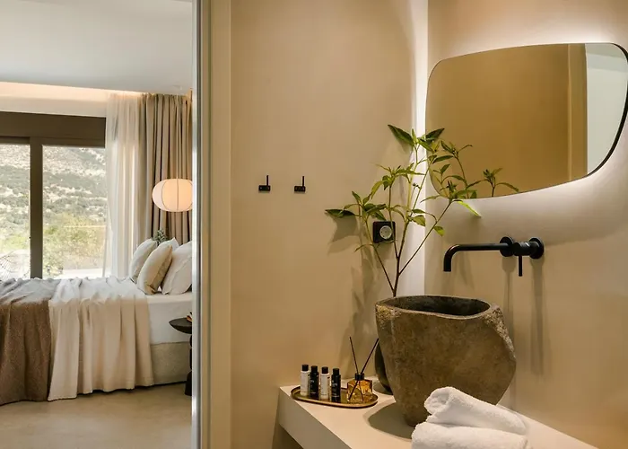 Kisterna Luxury Living Villa *