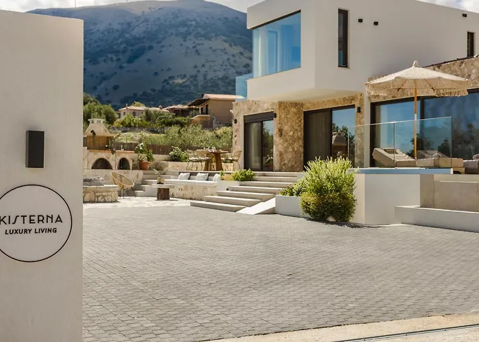 Kisterna Luxury Living Villa