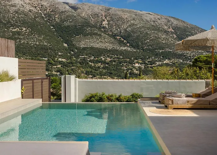 Kisterna Luxury Living Makriotika